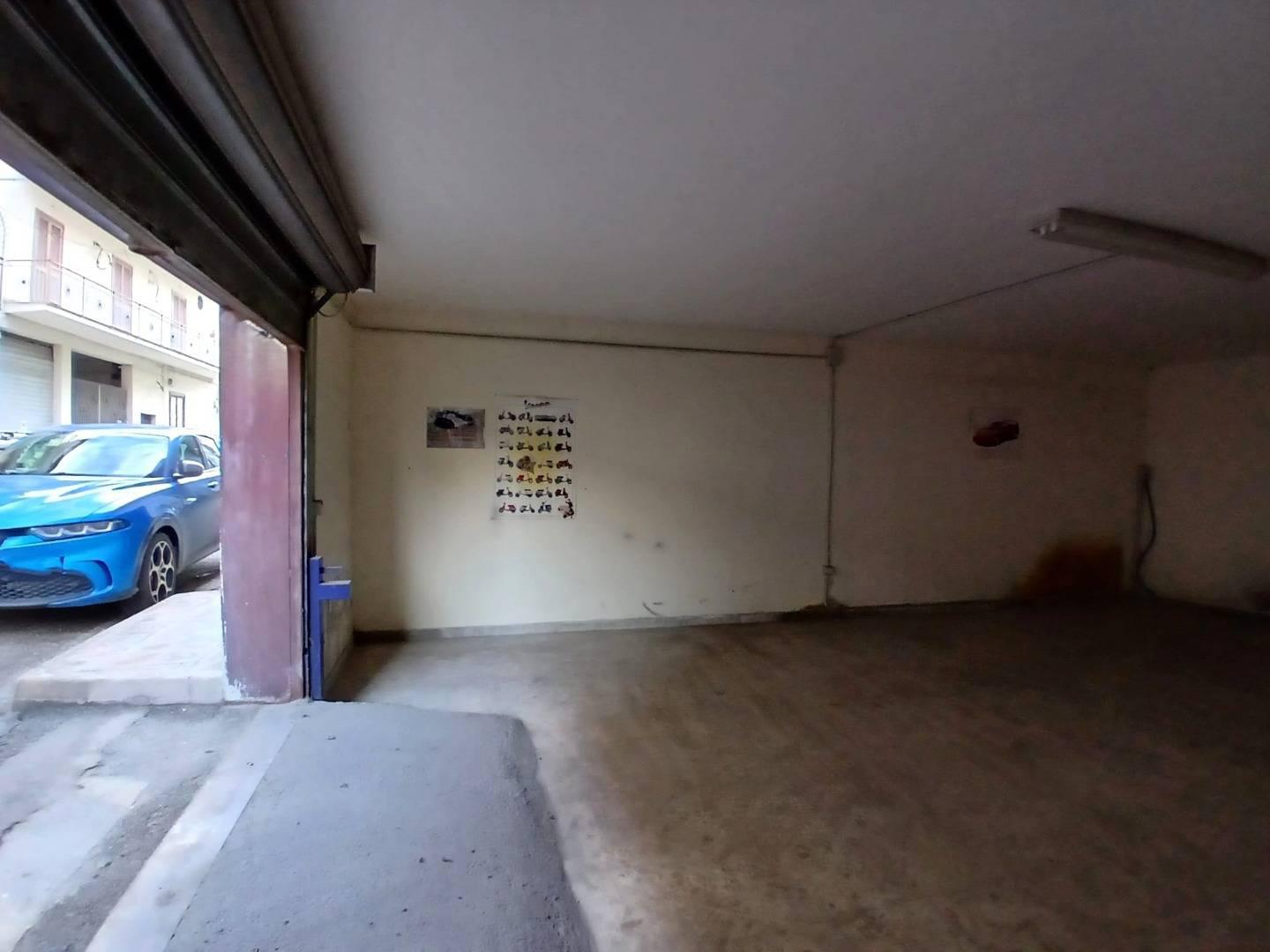 Magazzino da ristrutturare a Qualiano