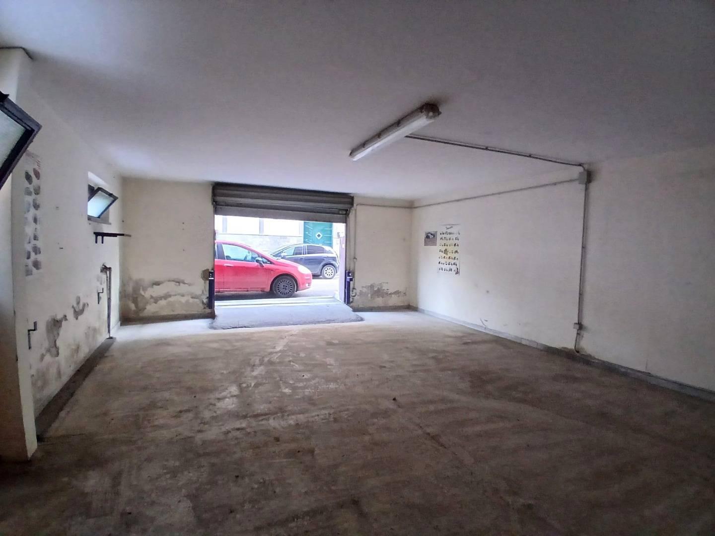 Magazzino da ristrutturare a Qualiano