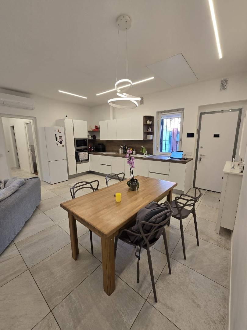 Villa con giardino a Como