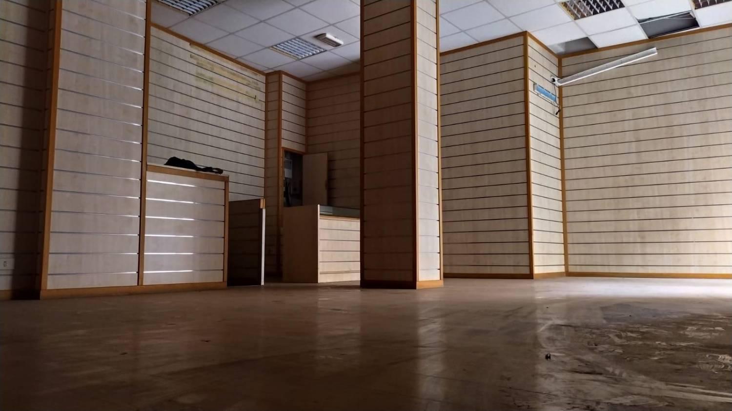 Magazzino in vendita a Roma