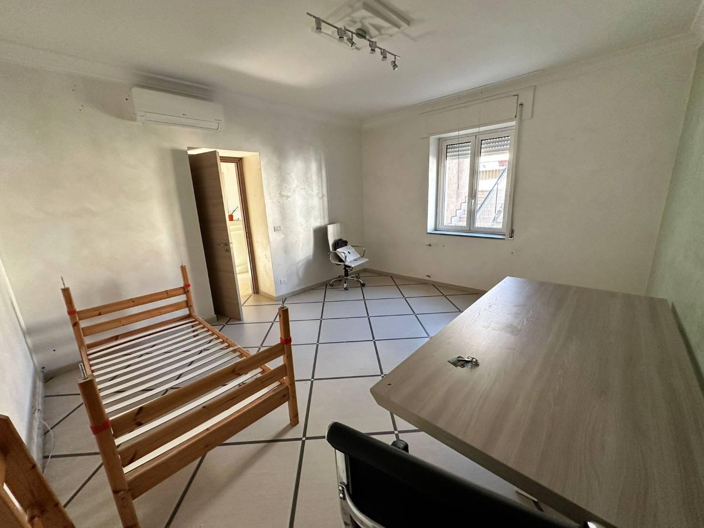 Trilocale ristrutturato a Falerna