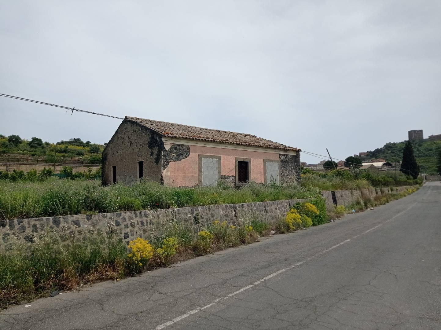 Rustico da ristrutturare a Patern�