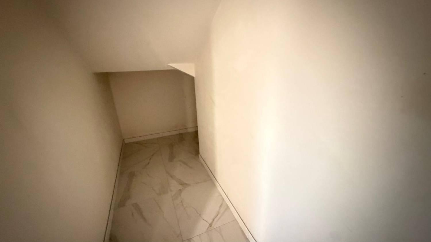 Locale commerciale in affitto a Lamezia Terme