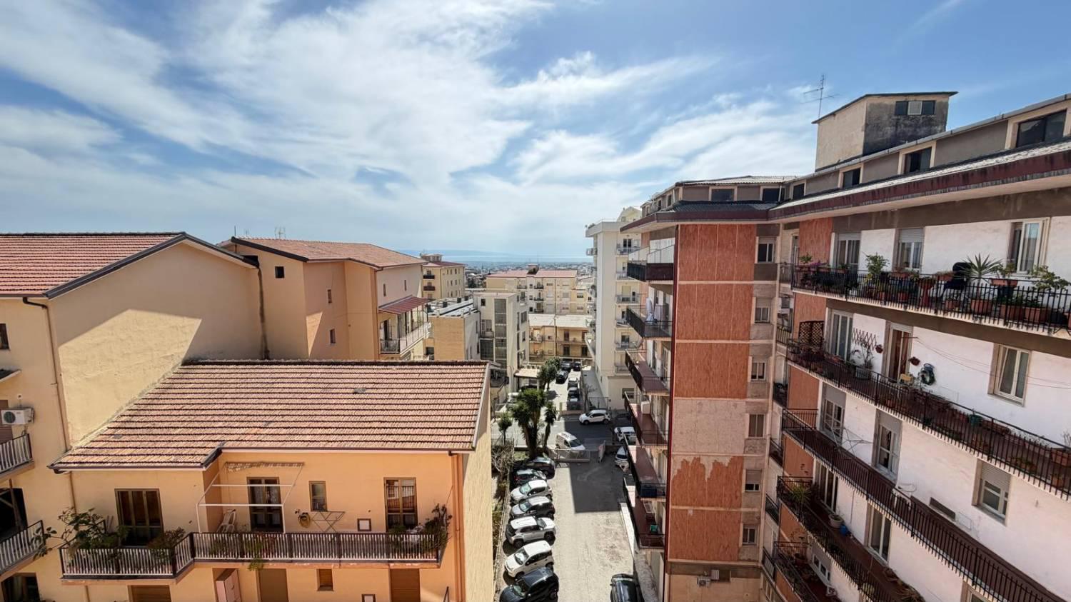 Trilocale vista mare a Lamezia Terme