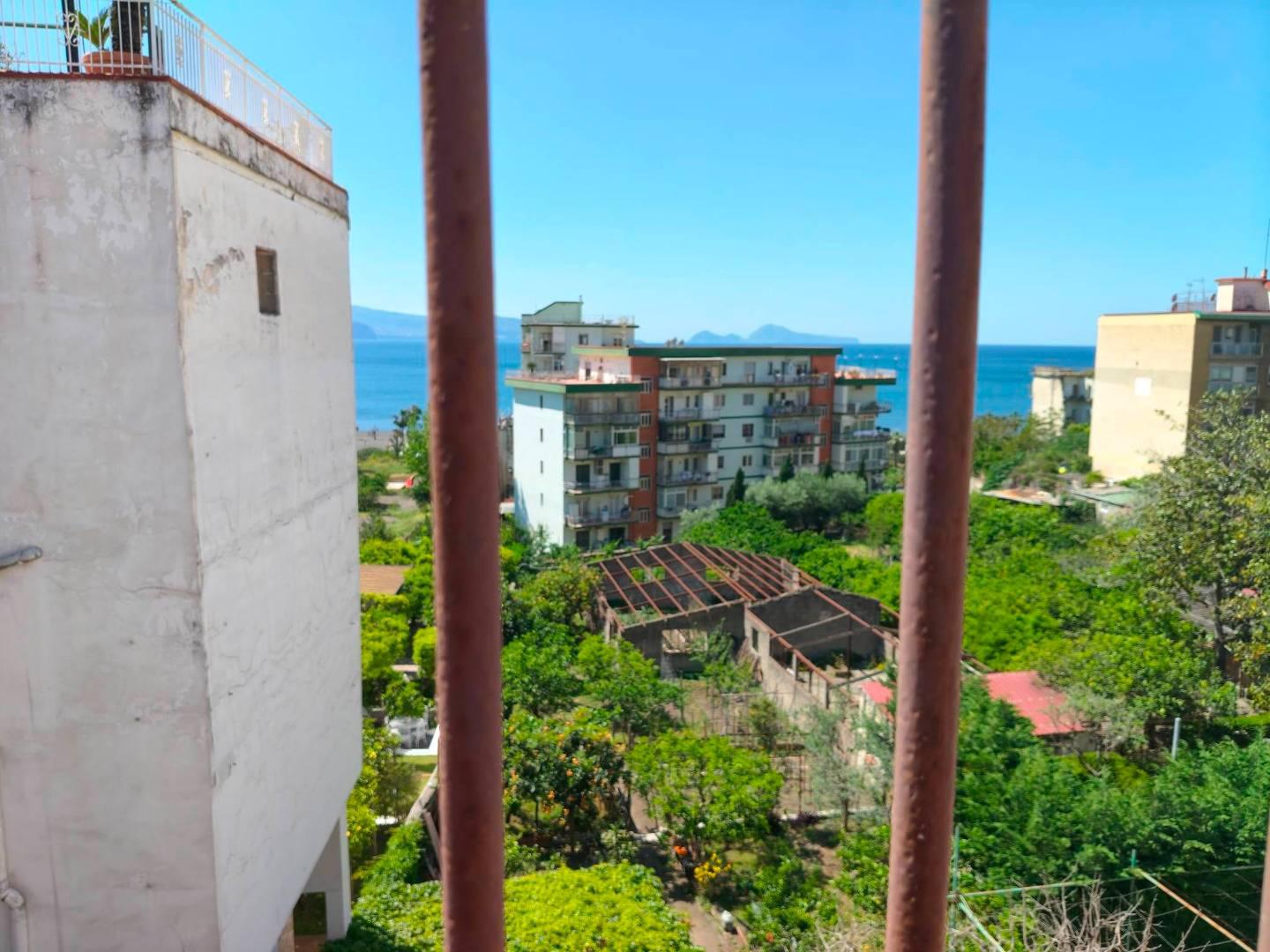 Trilocale in vendita a Torre Annunziata