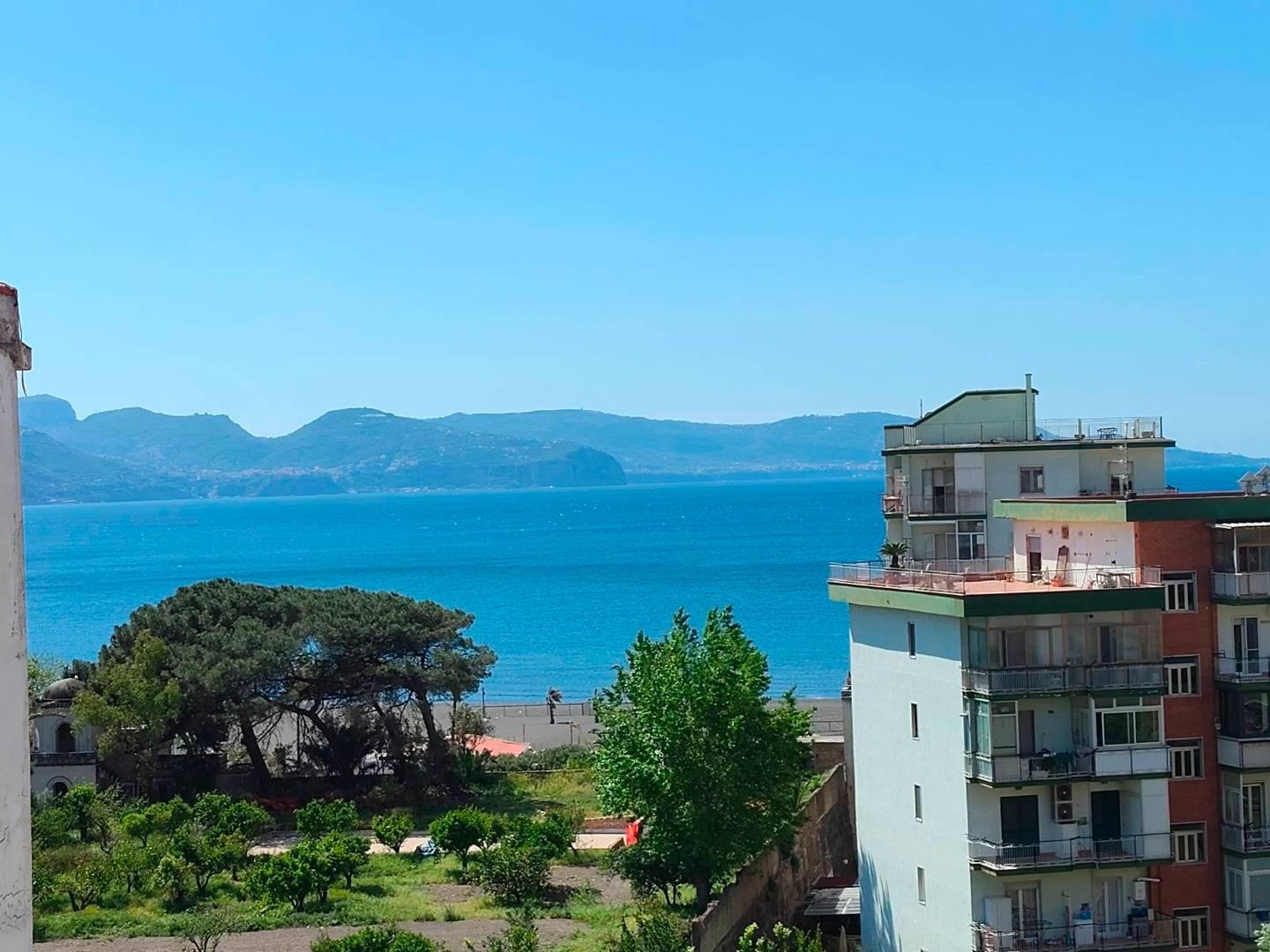 Trilocale in vendita a Torre Annunziata