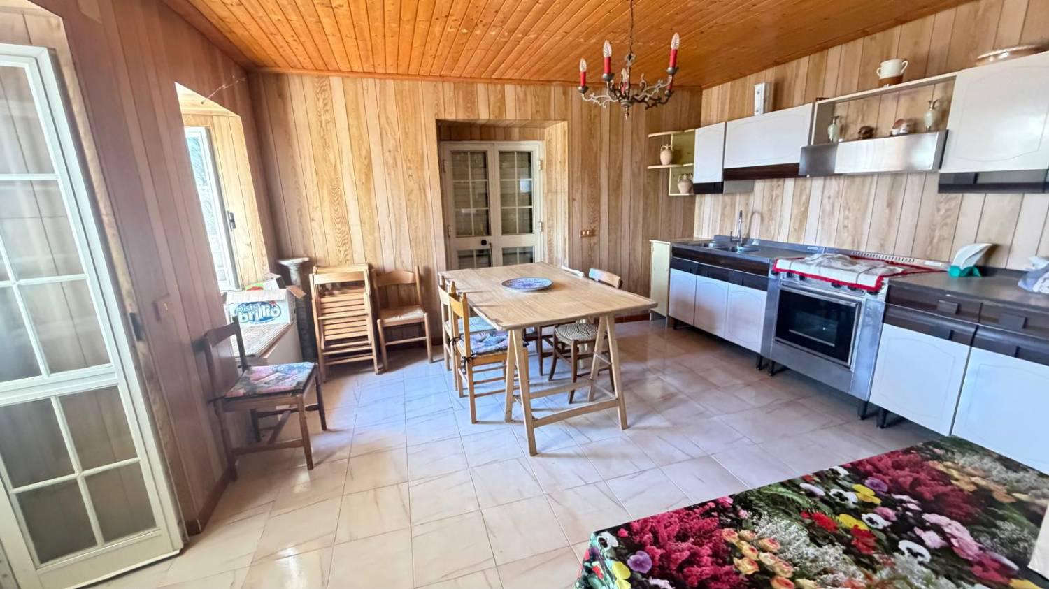 Casa indipendente da ristrutturare a Serrastretta