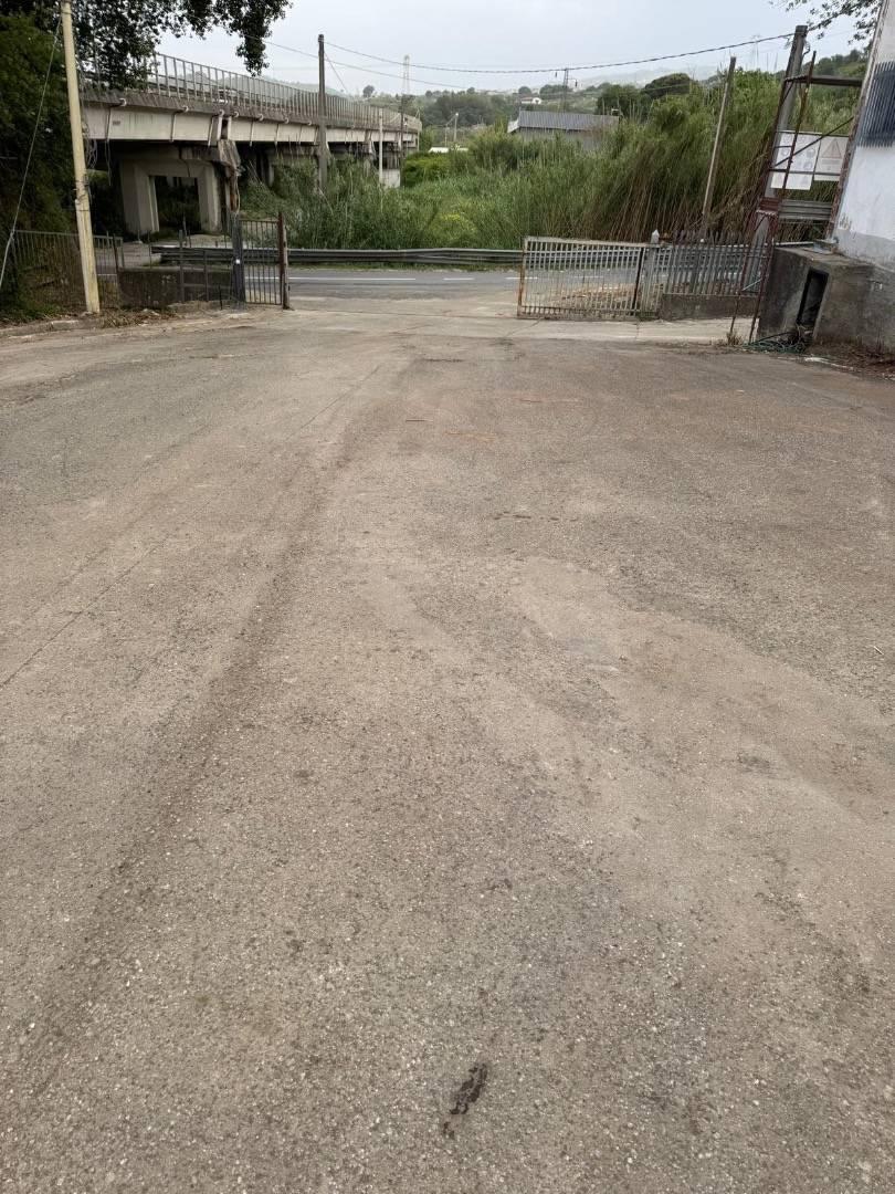 Capannone in affitto a Settingiano