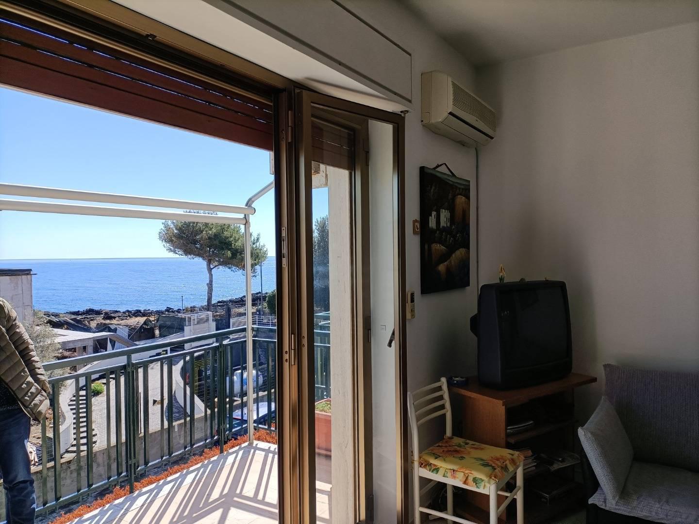 Monolocale in vendita a Acireale