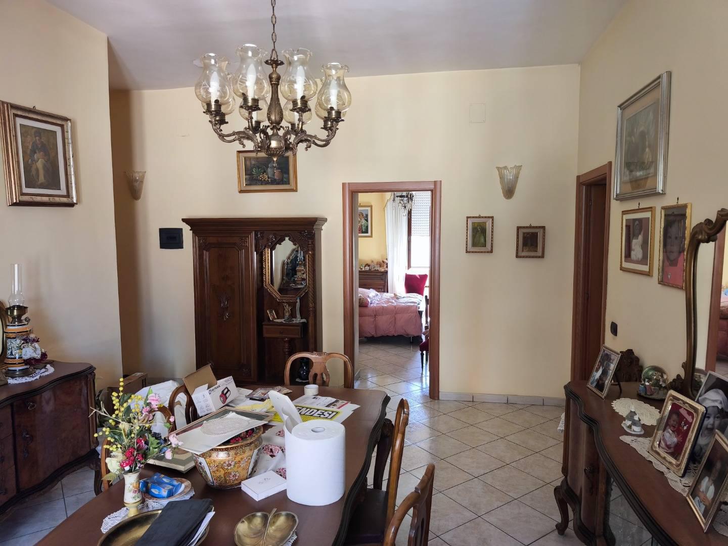 Appartamento con box a Avellino