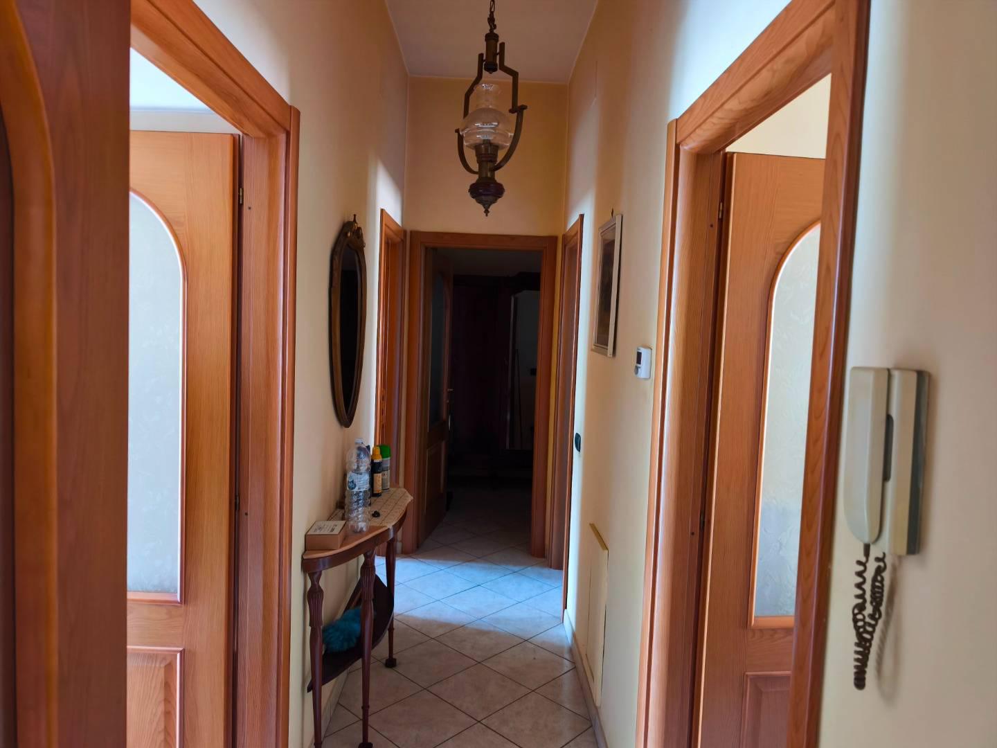 Appartamento con box a Avellino
