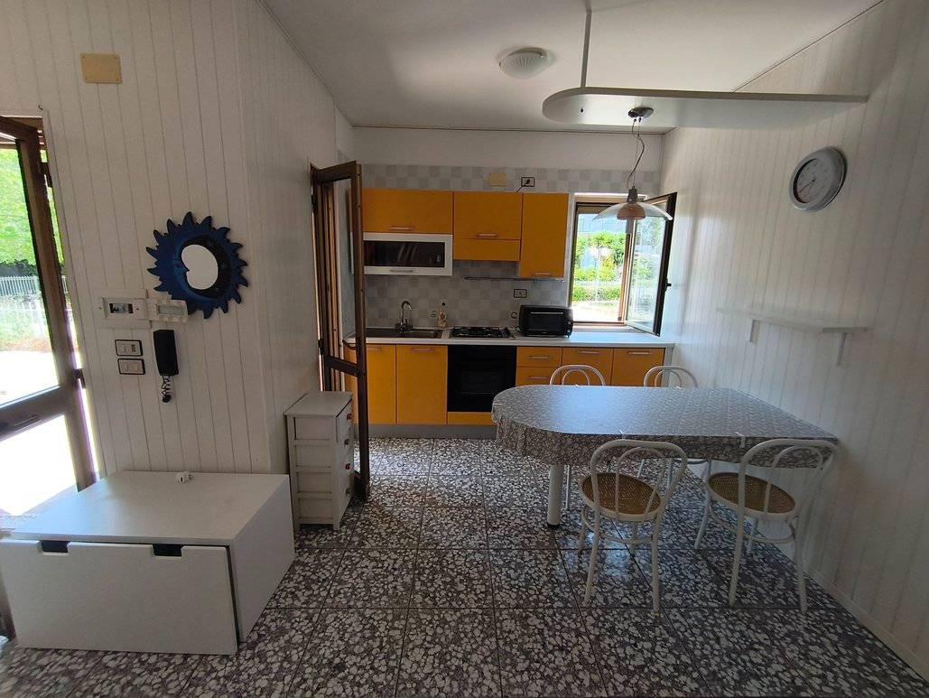 Villa con box a Villapiana