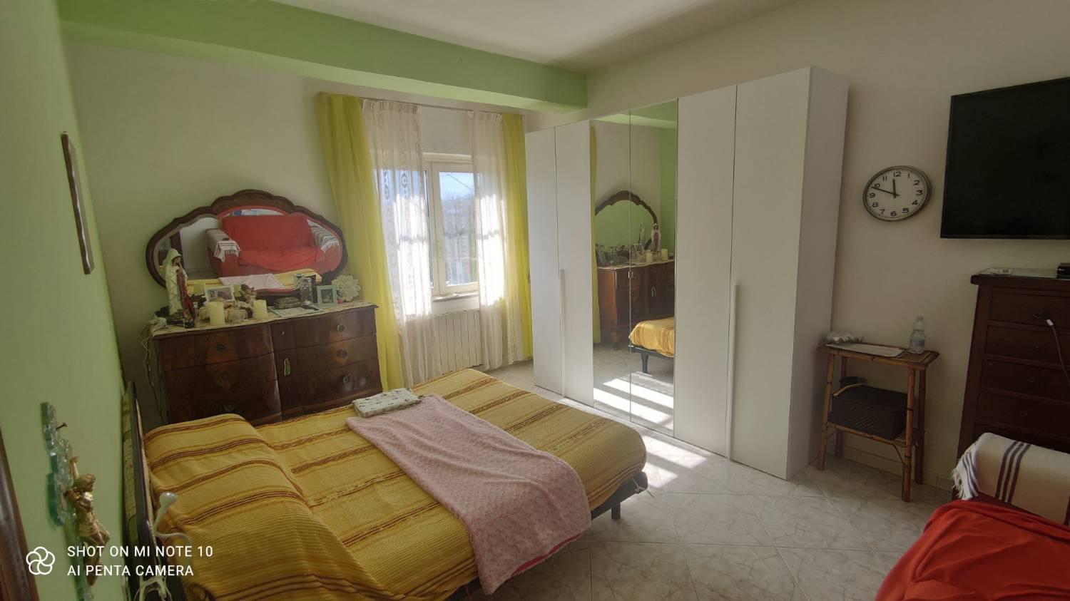 Villa Bifamiliare con giardino a Montesarchio