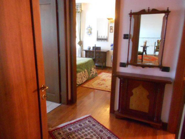 Villa con giardino a Montorfano