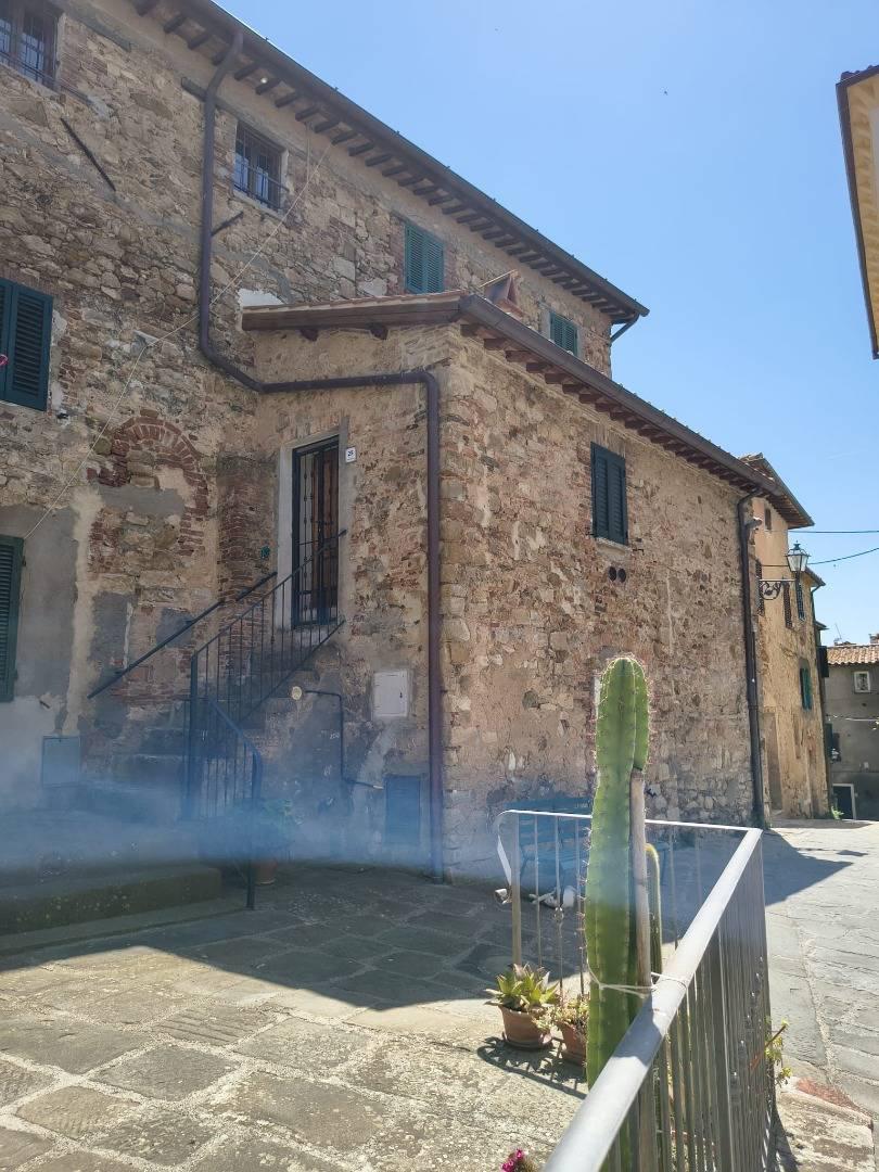 Casa indipendente in vendita a Gavorrano