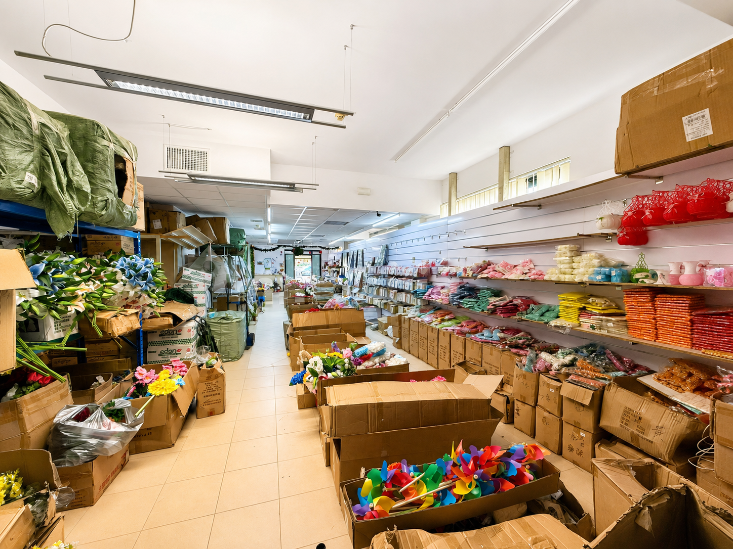 Locale commerciale in affitto a Lamezia Terme