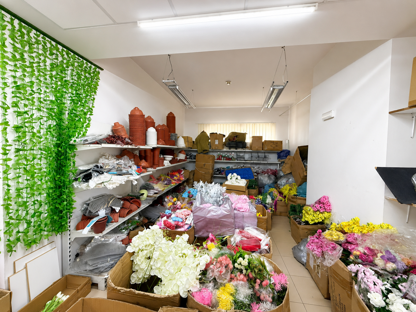 Locale commerciale in affitto a Lamezia Terme