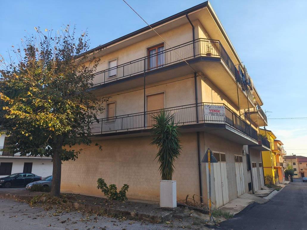 Appartamento ristrutturato a Francavilla Marittima