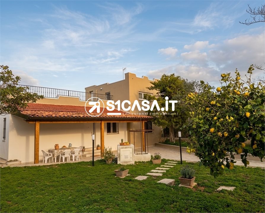 Casa indipendente in affitto a Galatone