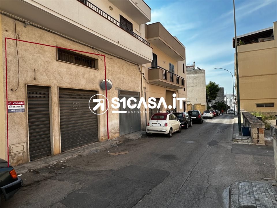 Box/Garage 40mq in vendita a Galatone