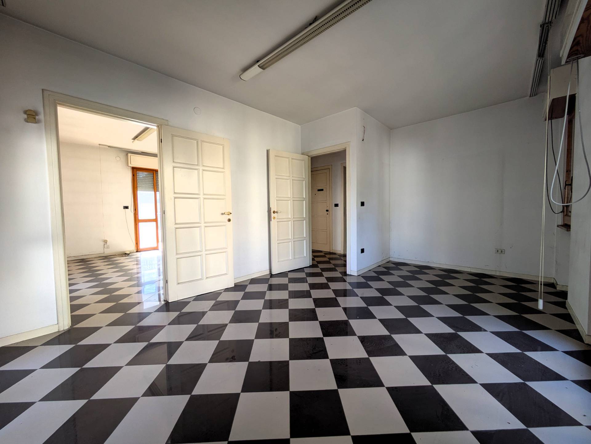 Appartamento in vendita a Giulianova, LIDO CENTRO