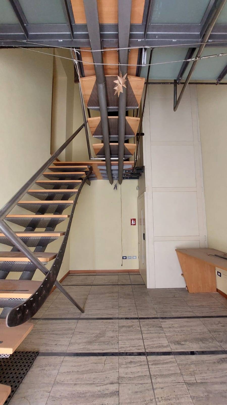 Ufficio in vendita a Giulianova, PAESE