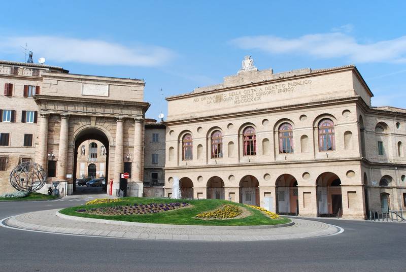 Ufficio in vendita, Macerata zona centrale