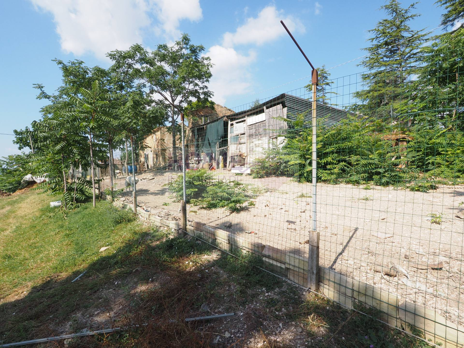 Terreno edificabile in vendita a Corridonia, Periferia