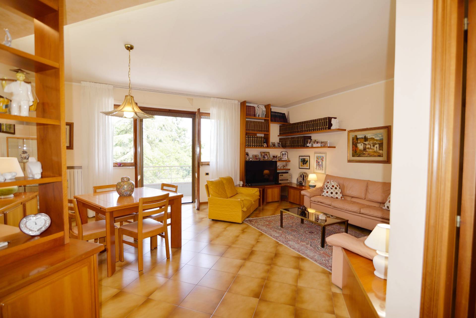 Appartamento in vendita a Macerata, Semicentrale