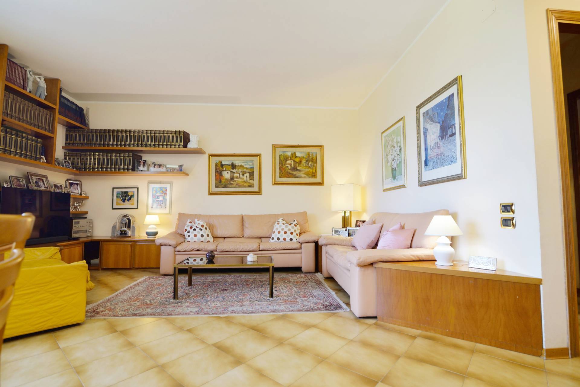 Appartamento in vendita a Macerata, Semicentrale