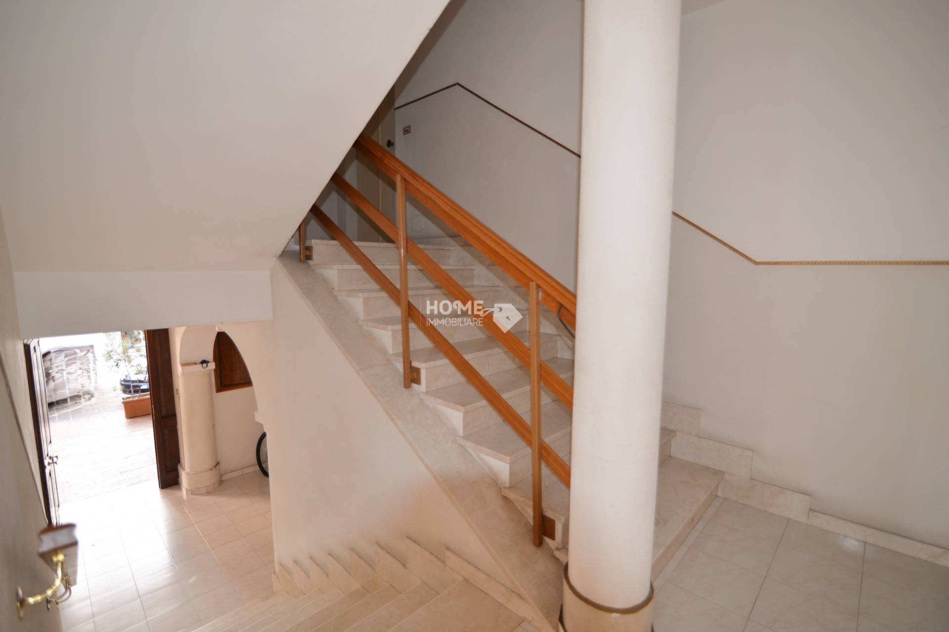 Casa singola in vendita a Urbisaglia, zona Centrale