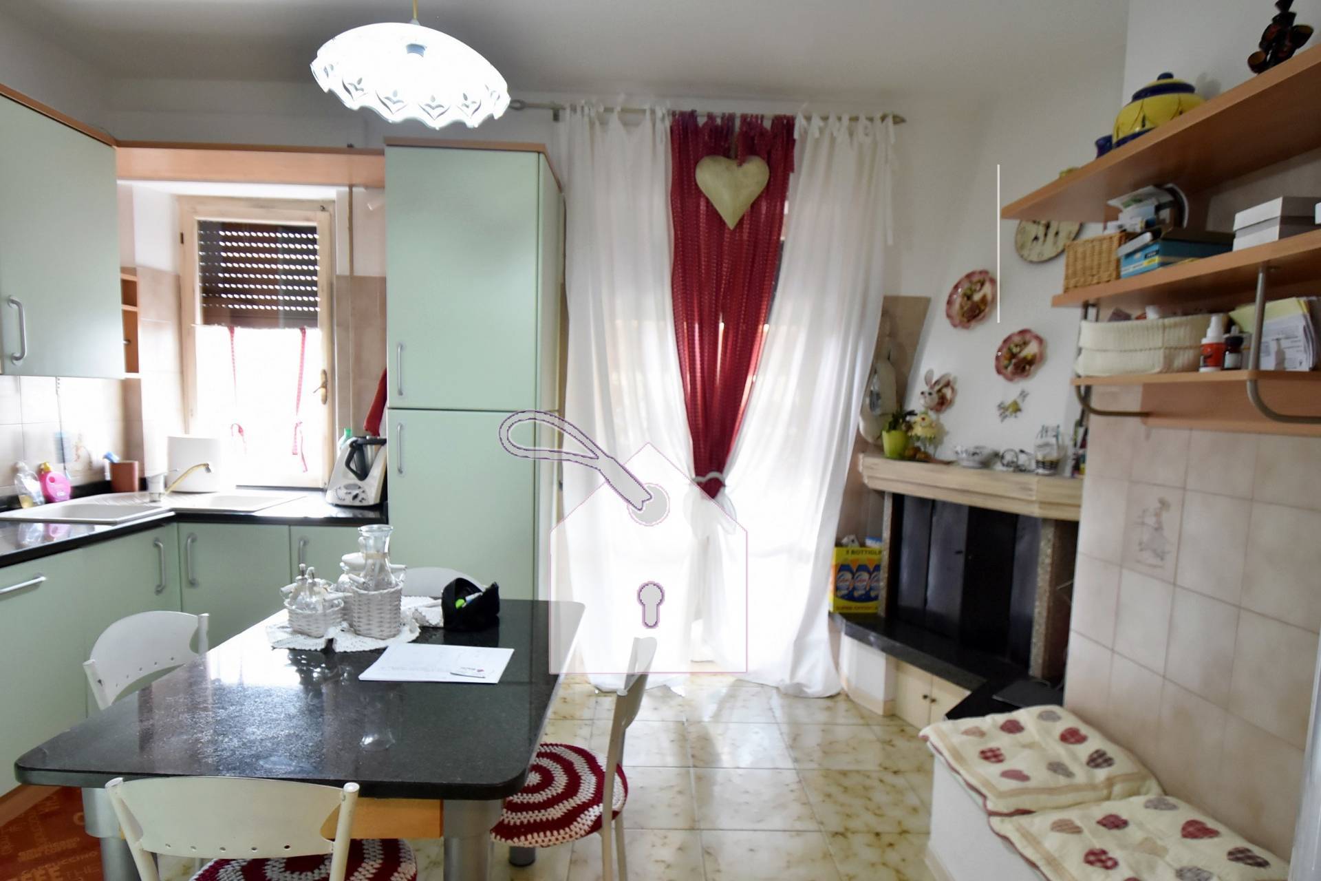 Appartamento in vendita a Urbisaglia, Illuminati