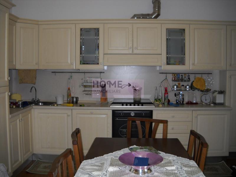 Casa singola in vendita a Mogliano, Zona Macina