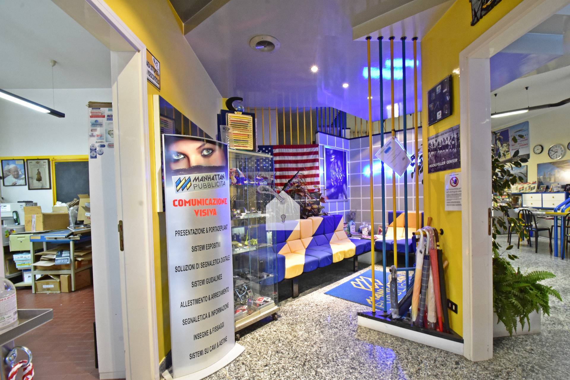 Locale commerciale in vendita a Macerata, Semicentrale