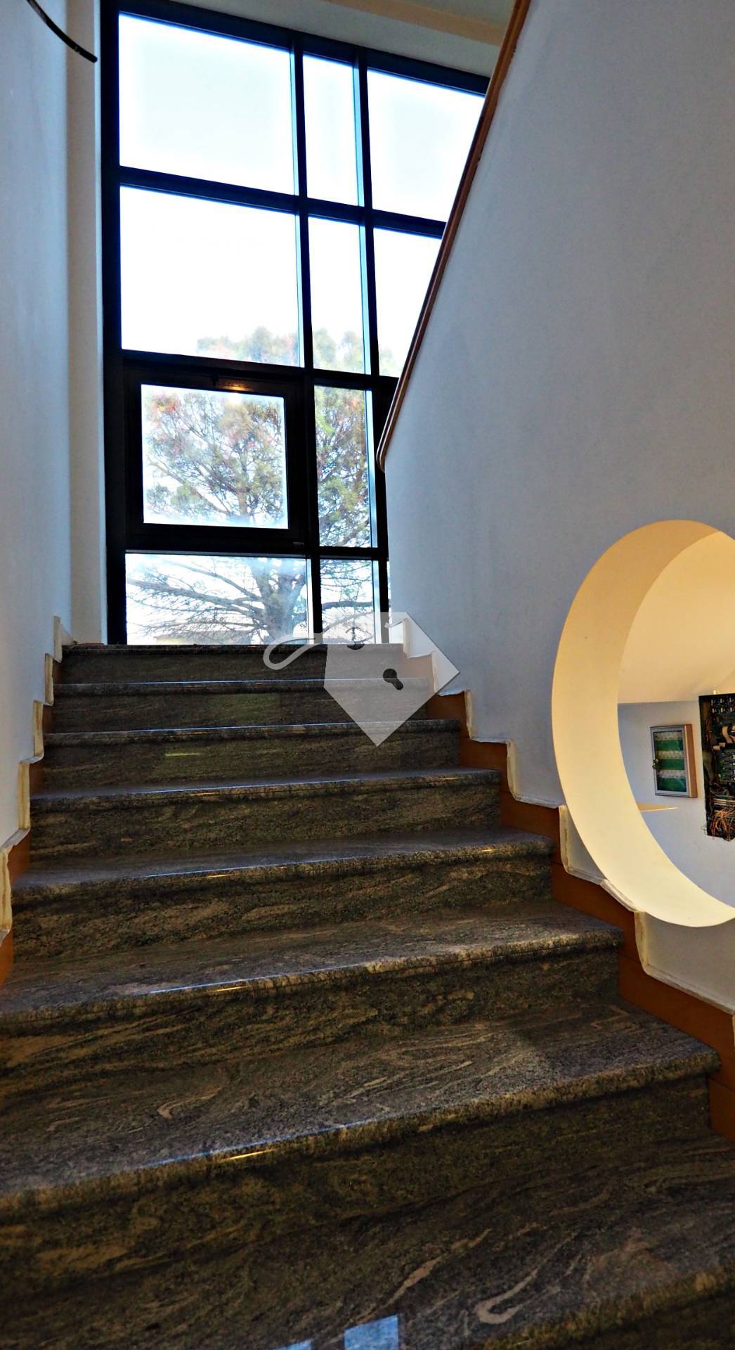 Studio/Ufficio in affitto a Corridonia, Zona Industriale