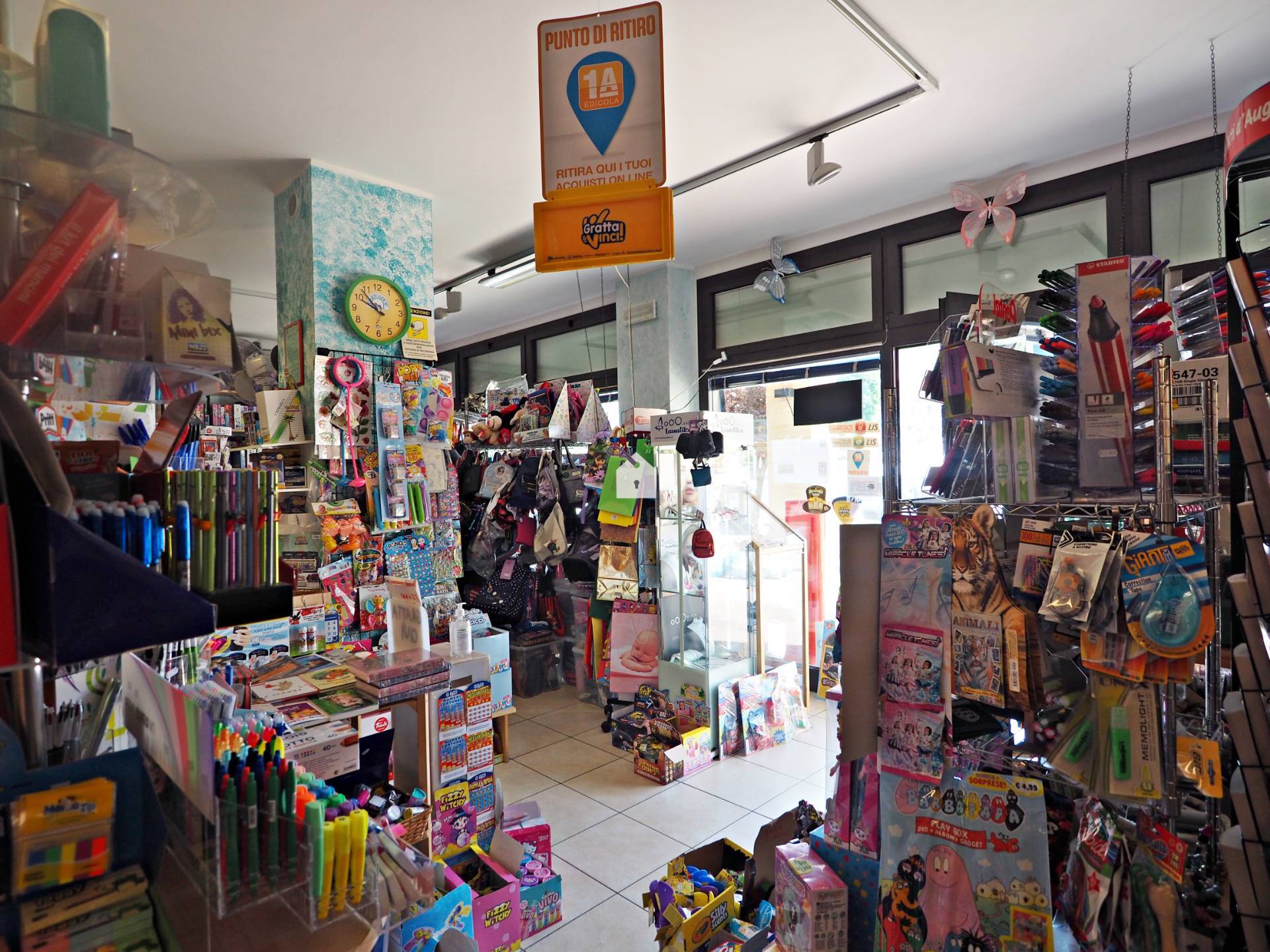 Attivit commerciale in vendita a Corridonia, zona semi-centrale