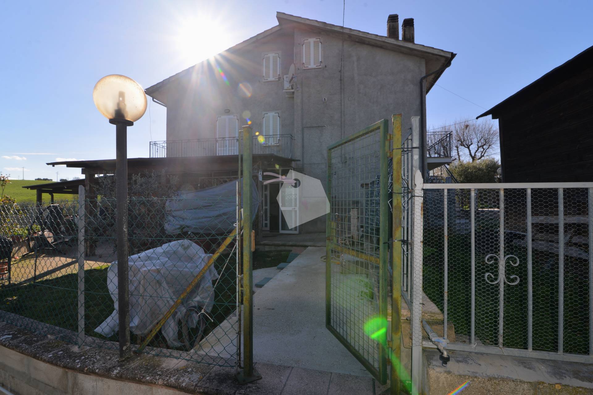 Appartamento in vendita a Treia, periferia