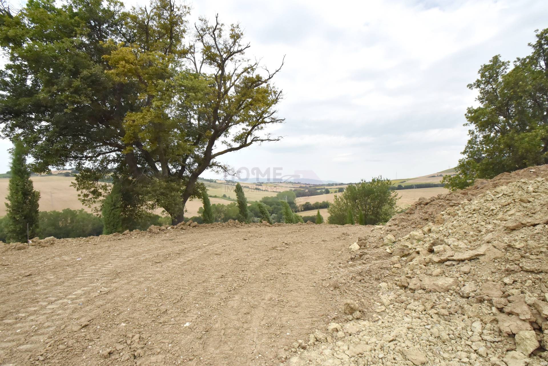 Terreno edificabile in vendita a Macerata, zona Collevario