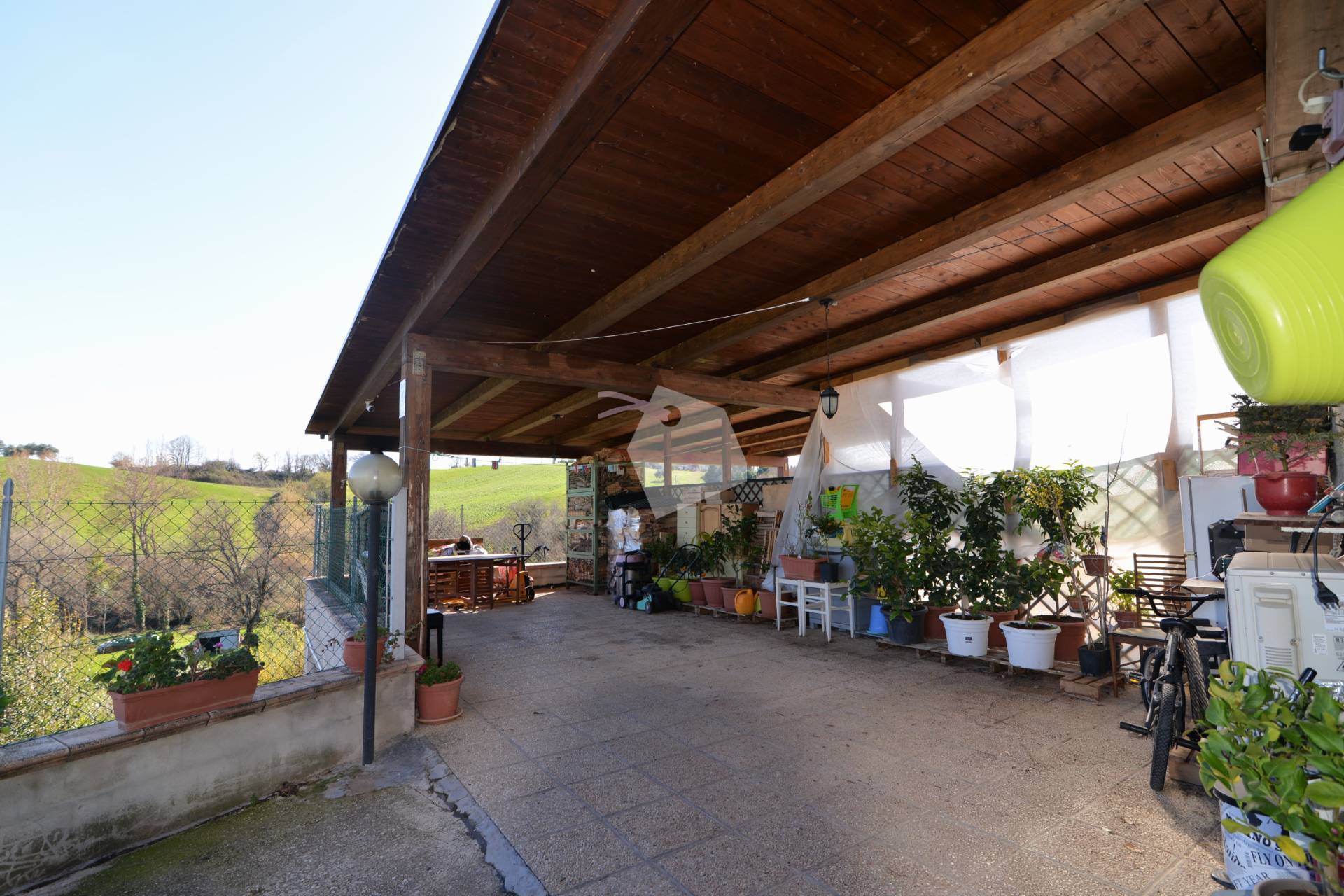 Appartamento in vendita a Treia, periferia