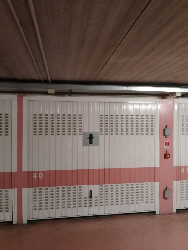 Box/Garage 15mq in vendita a Milano