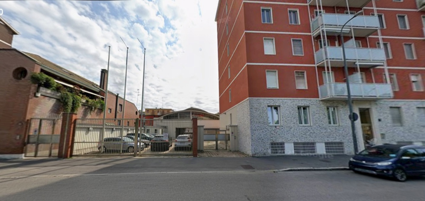 Box/Garage 12mq in vendita a Milano