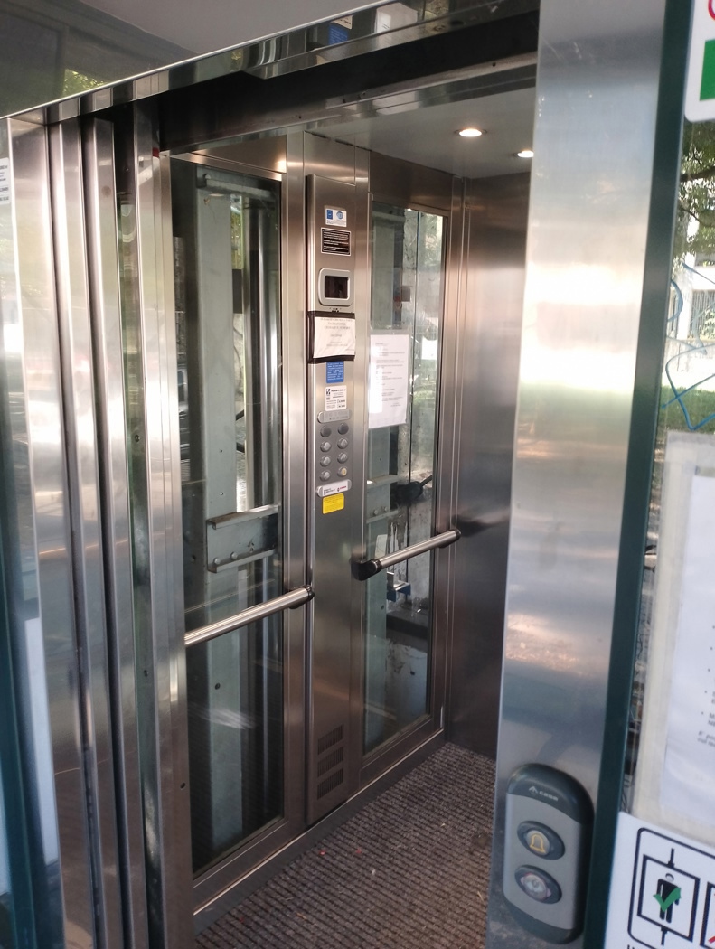 Box/Garage 15mq in vendita a Milano