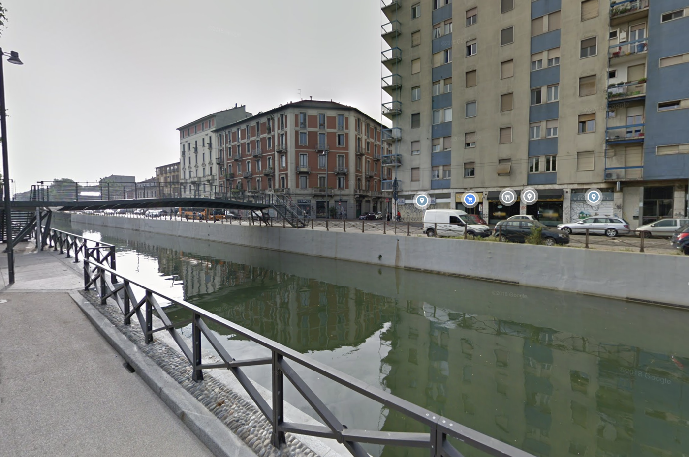 Attivit� commerciale Bar e tabacchi in vendita a Milano
