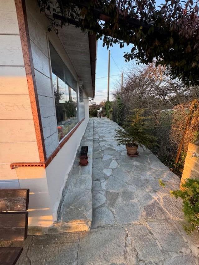 Villa con giardino a Collesalvetti