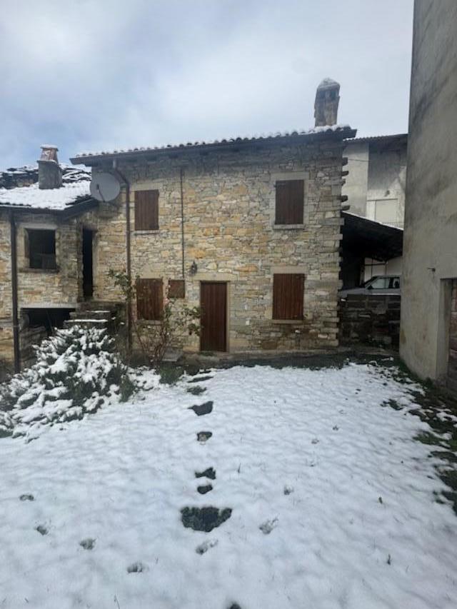 Casa indipendente in vendita, Vernasca settesorelle