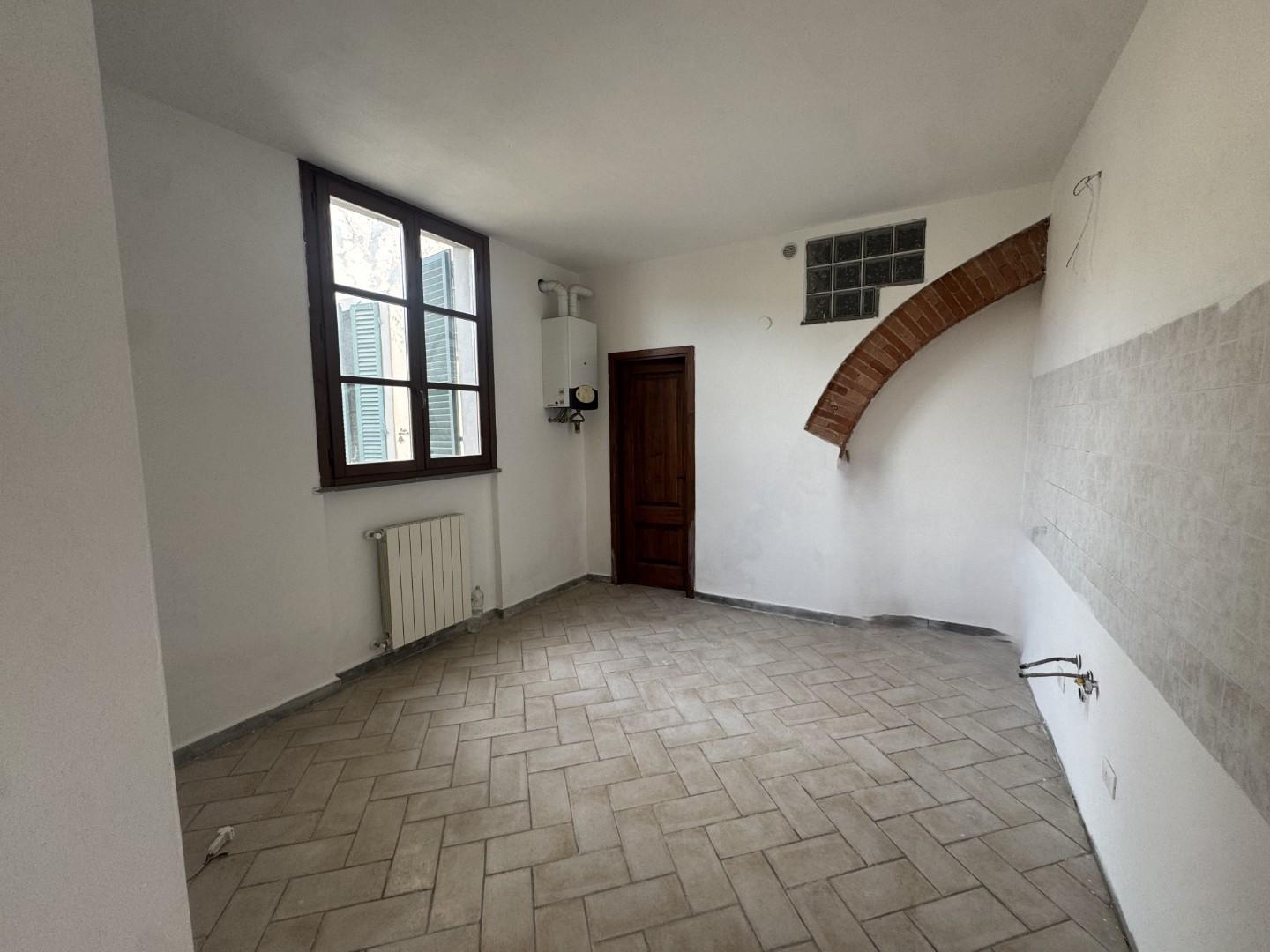 Casa indipendente con giardino, Collesalvetti guasticce