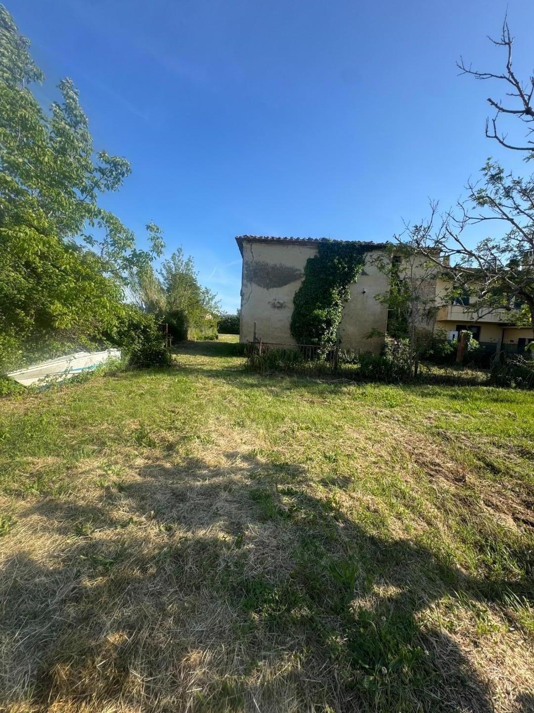 Rustico con giardino, Collesalvetti guasticce