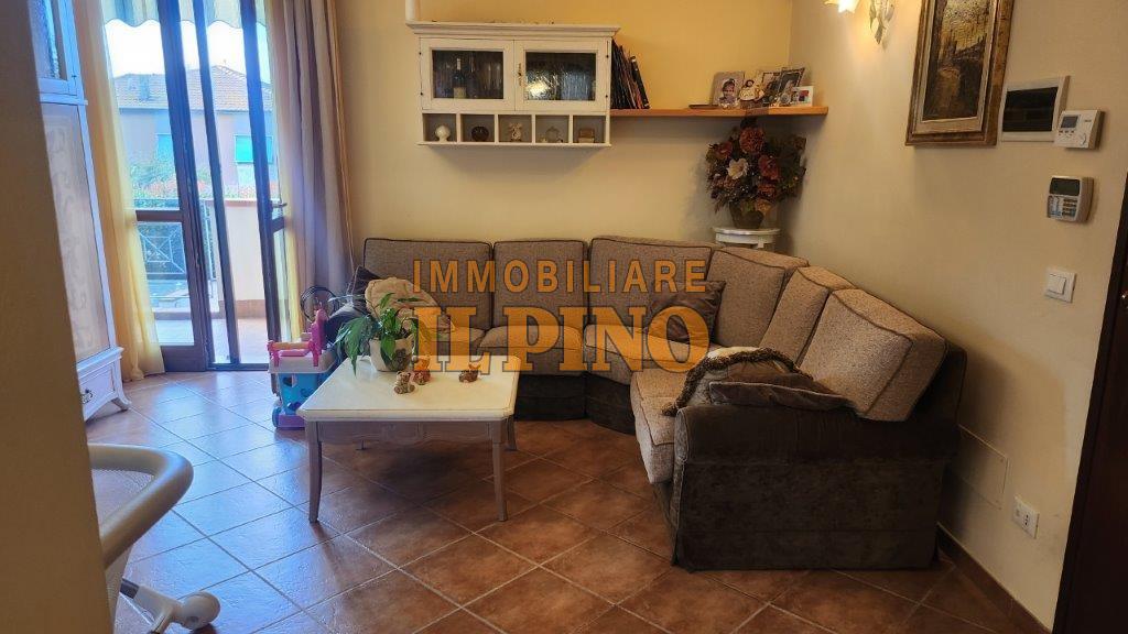 Appartamento con giardino a Cascina