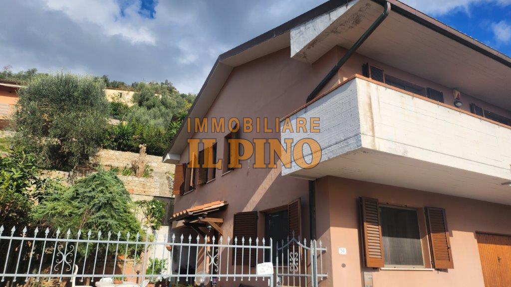 Villa Bifamiliare con giardino, Calci la gabella