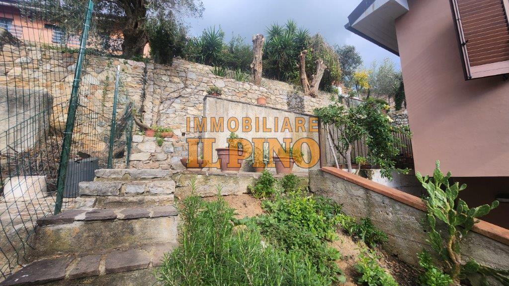 Villa Bifamiliare con giardino, Calci la gabella